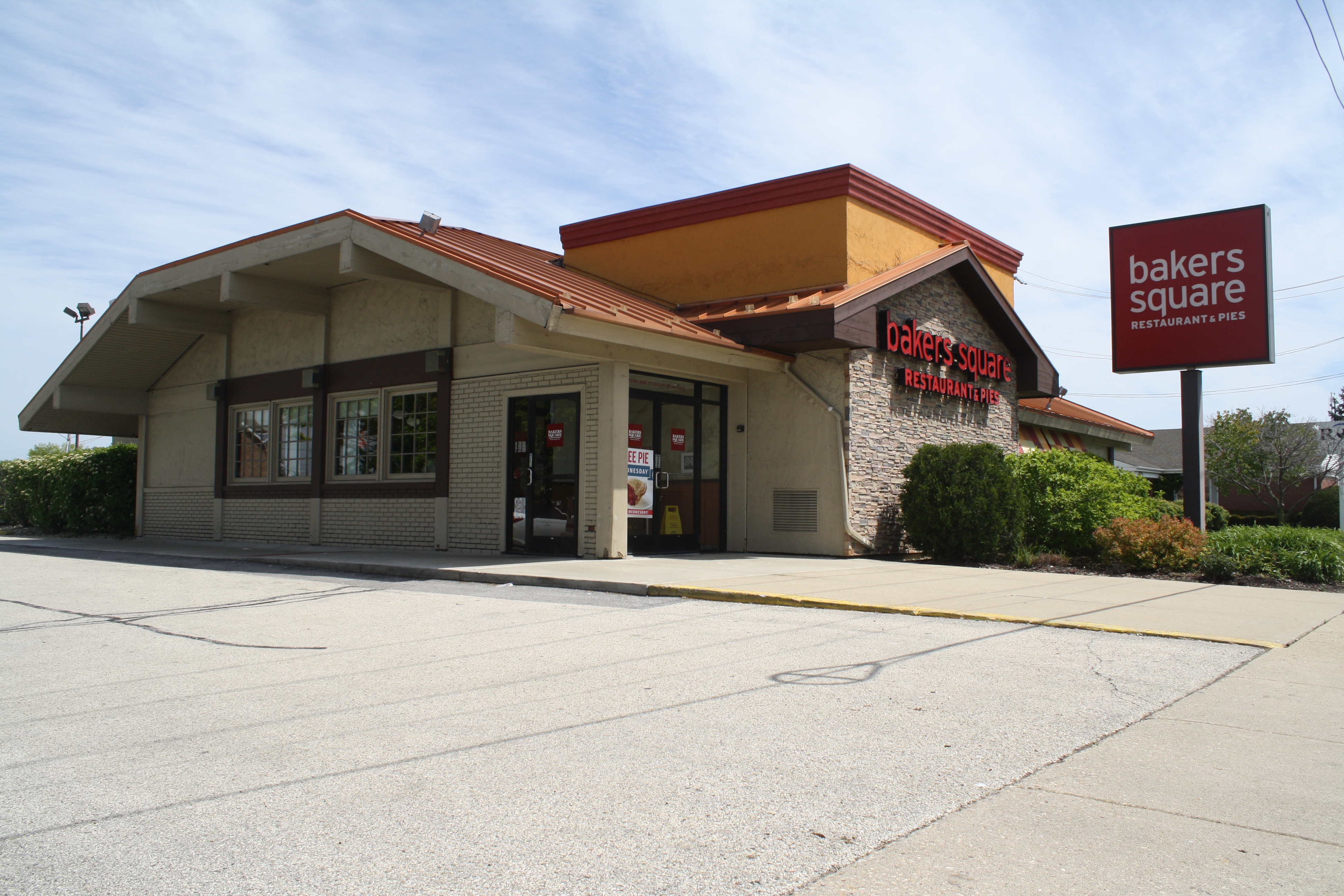 Net Lease Bakers Square