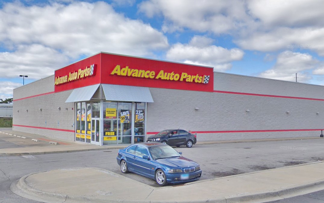 Chicago Advance Auto Parts Property